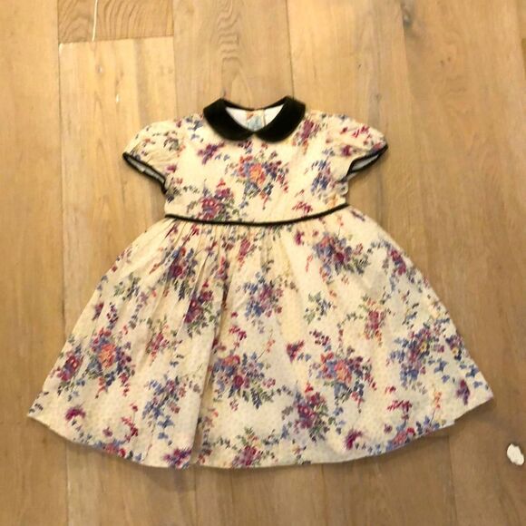 Papo d’Anjo Floral Dress with Olive Green Velvet Peter Pan Collar Detail - Picture 1 of 6